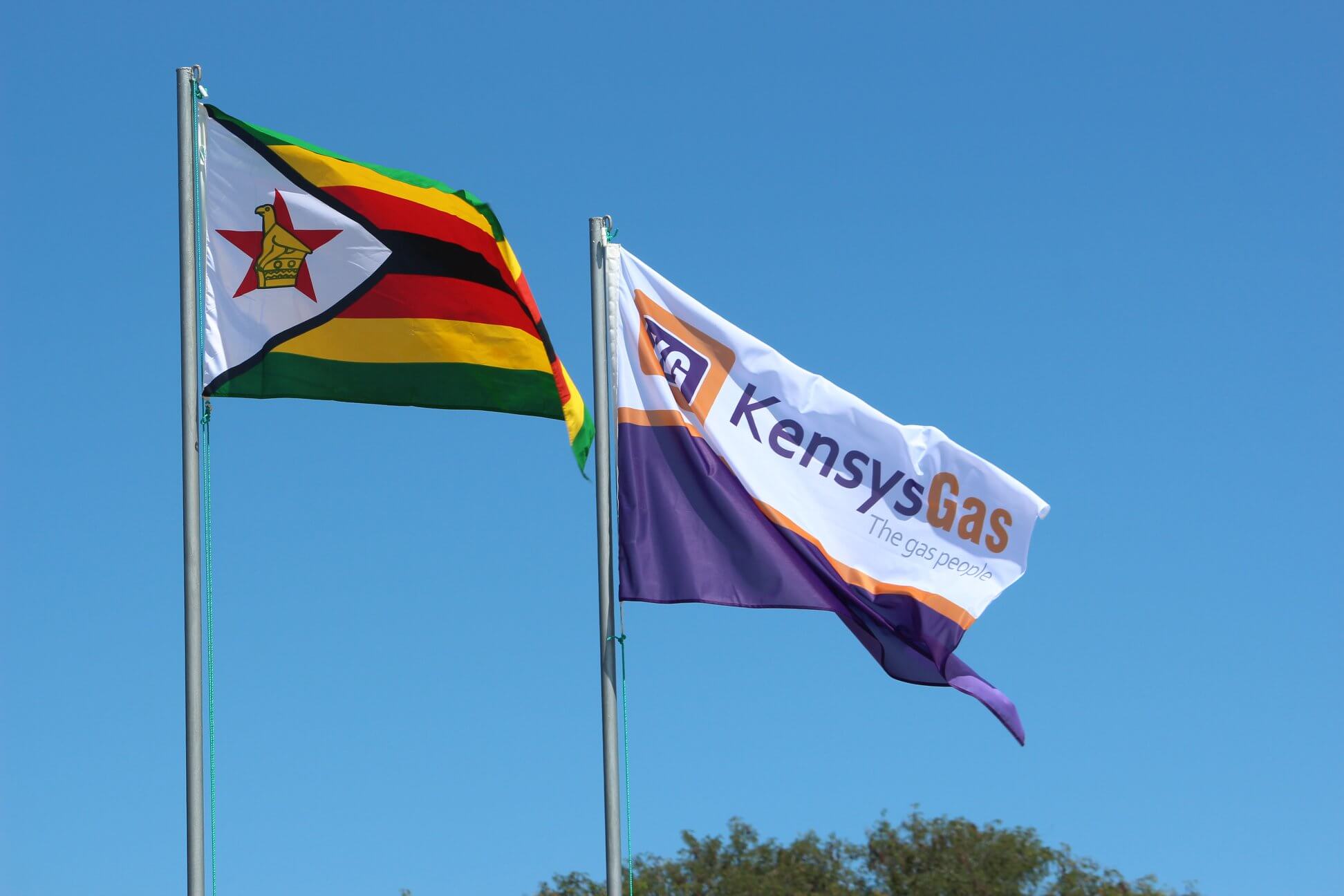kensys gas flag and Zimbabwean flag